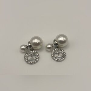 Dior CD Logo motif Pearl Mini Dangle Earrings
